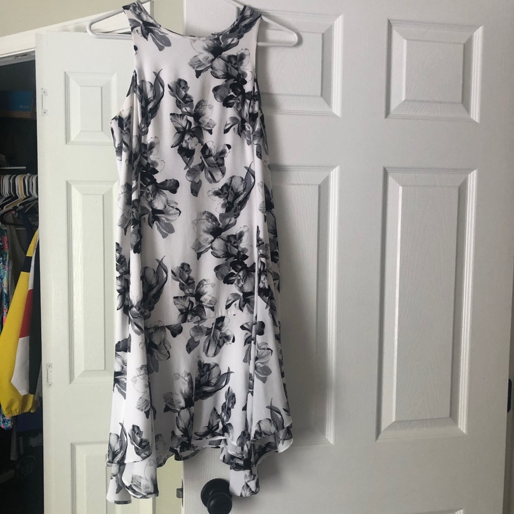 White House Black Market Flounce Sleeveless Dress